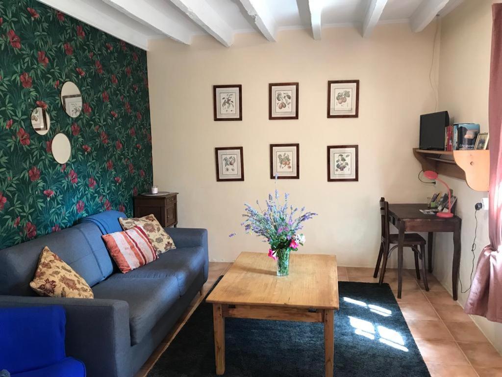 הוילה Mornay-sur-Allier The Cosy Retreat מראה חיצוני תמונה